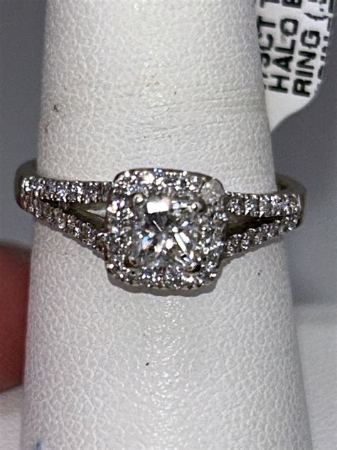 engagement rings oakbrook center